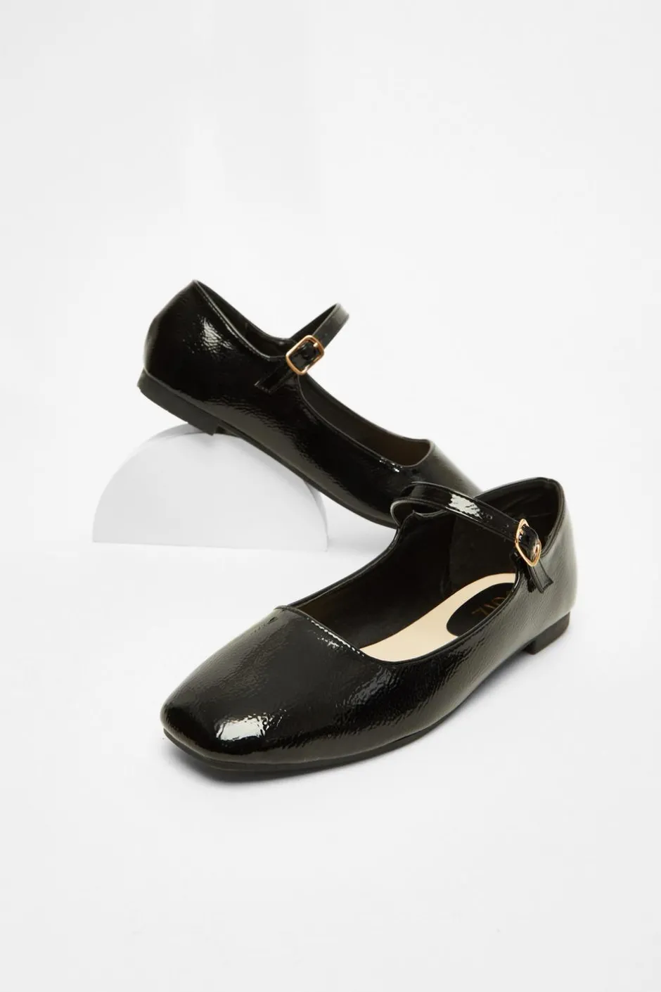 Quiz Black Patent Faux Leather Flat Pumps New