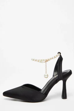 Quiz Pearl Strap Court Heel Black New