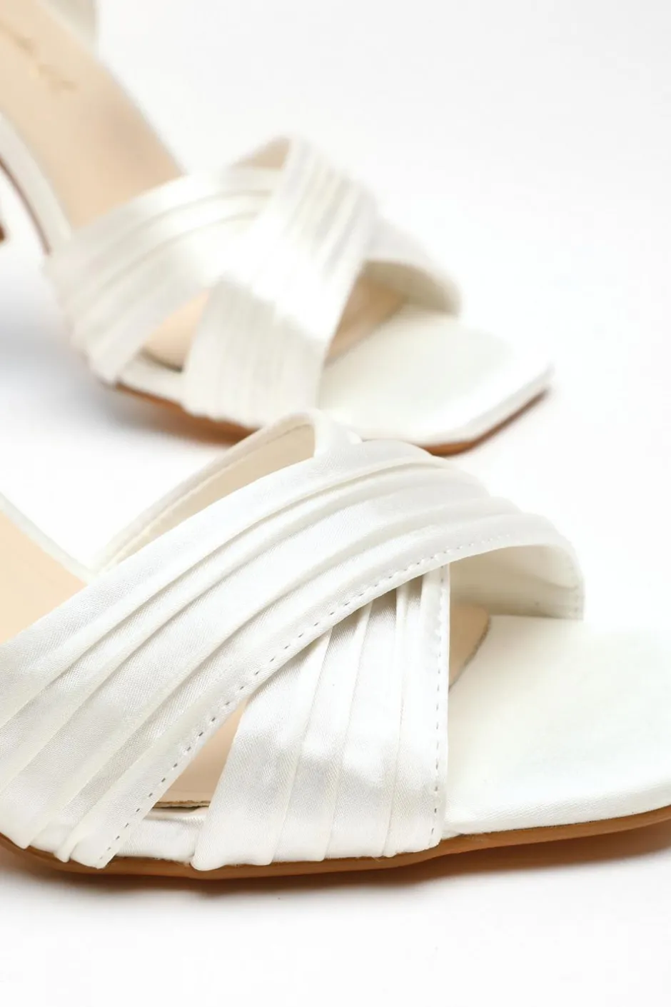 Quiz Bridal Wide Fit White Satin Block Heel Sandals Online