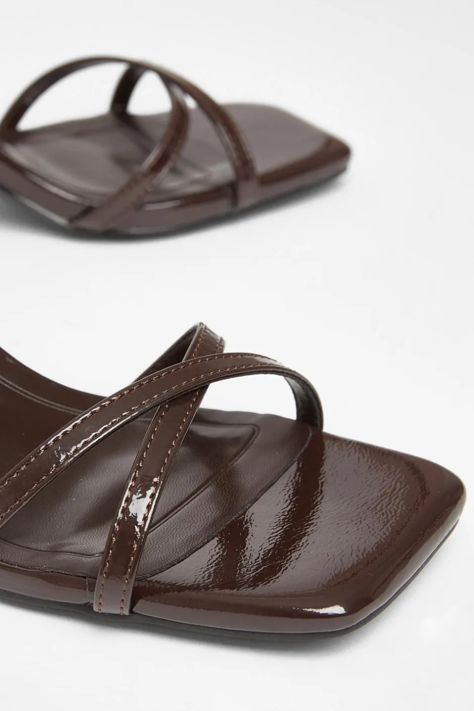 Quiz Patent Flared Heels Brown Discount