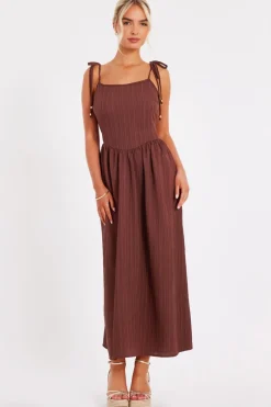 Quiz Brown Textured Midi Dress