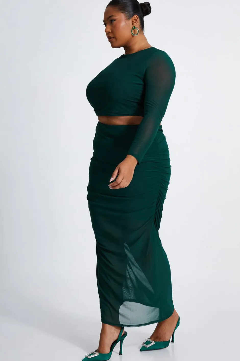 Quiz Curve Mesh Crop Top Bottle Green Hot
