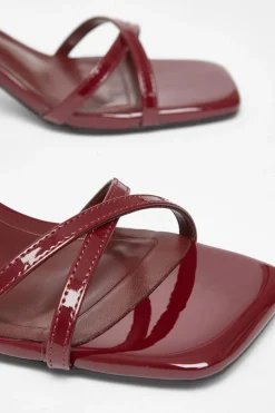 Quiz Dark Red Patent Flared Heels Burgundy