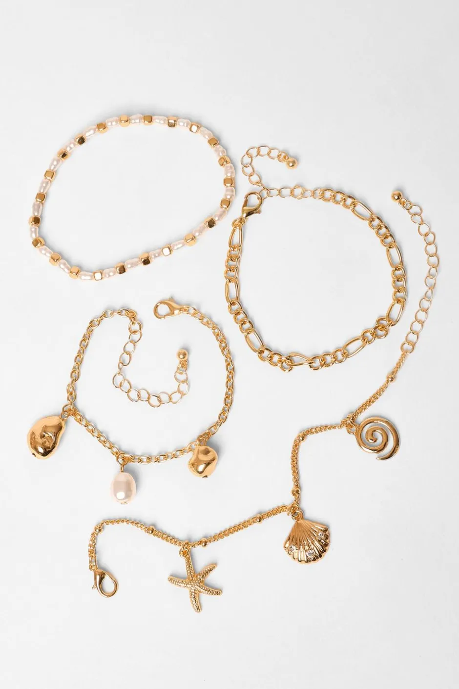 Quiz Gold Charm Bracelet