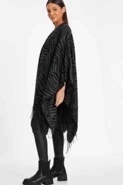 Quiz Grey Animal Print Cape New