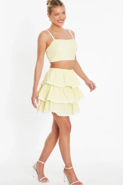 Quiz Lemon Wavy Trim Tiered Mini Skirt Hot