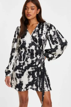 Quiz Petite Black Satin Marble Print Wrap Dress Outlet